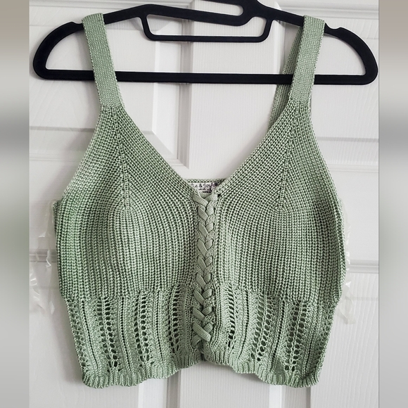Jolie & Joy by FCT With Love Tops - Jolie & Joy Green Knit Crochet Women's Crop Top